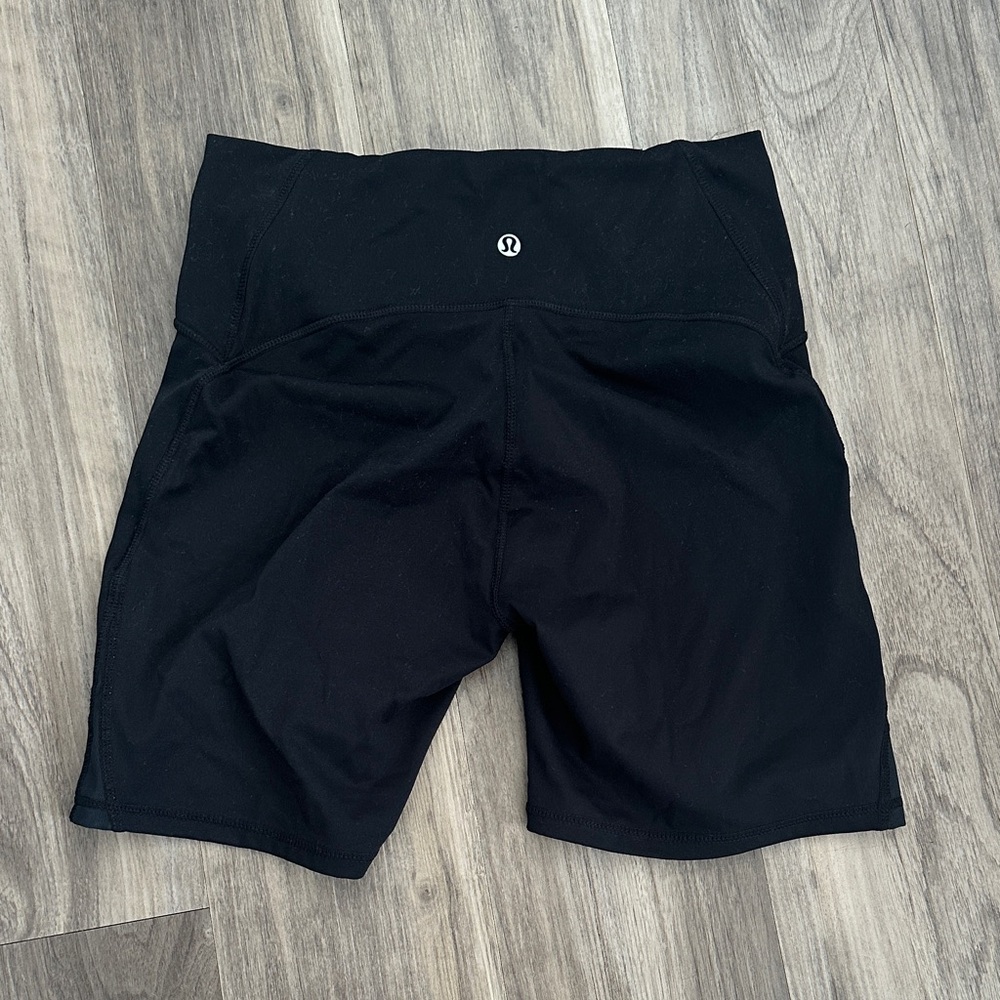 lululemon athletica Women's Black Bike Shorts